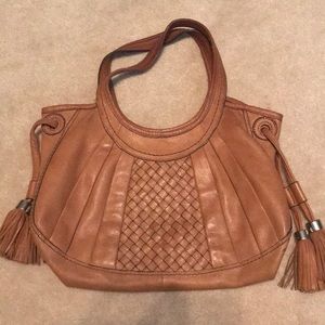Light brown shoulder bag